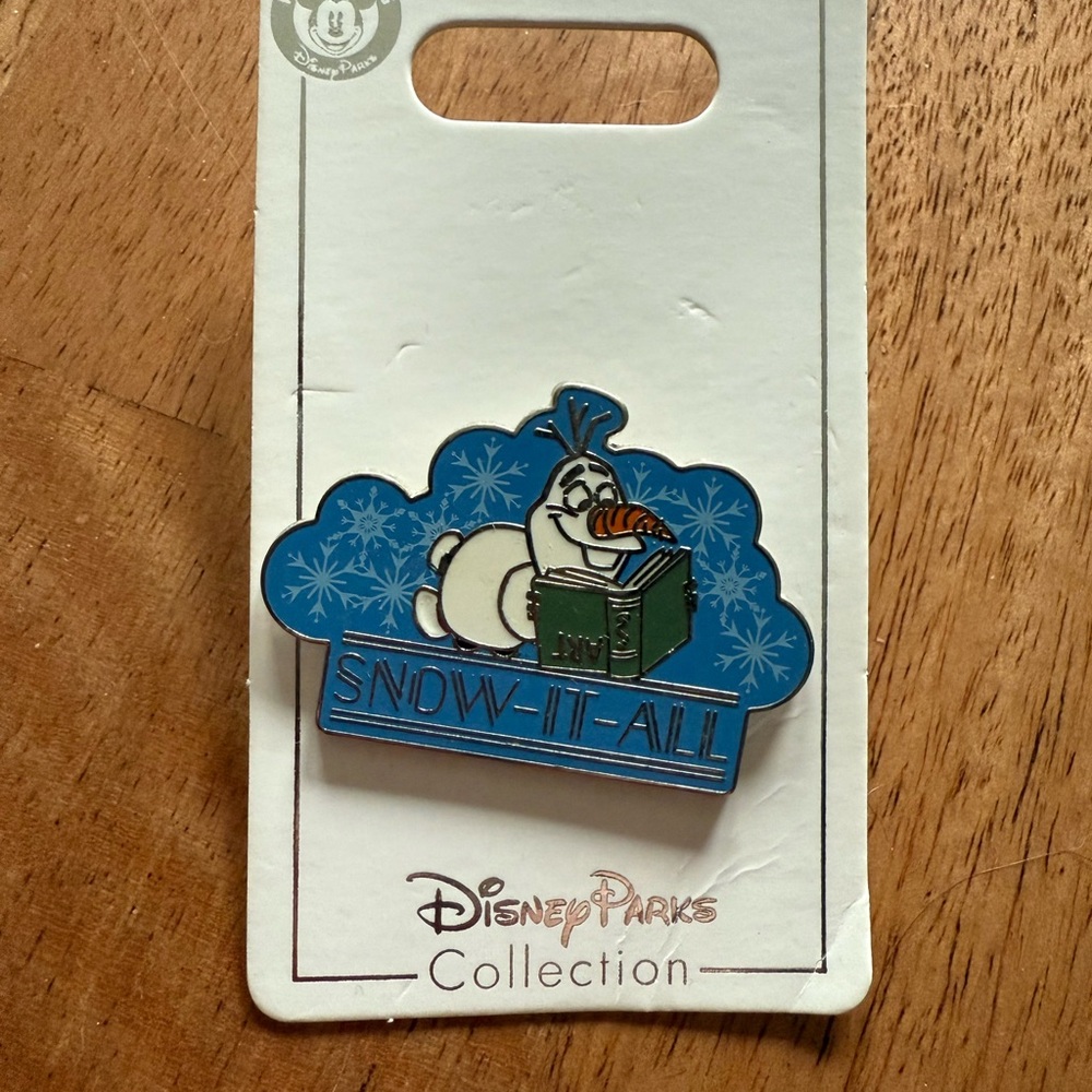 Olaf Pin - Blue